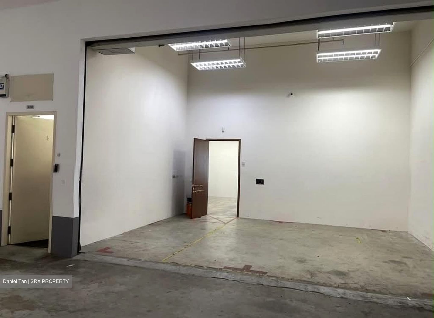 Tradehub 21 (D22), Factory #589654791